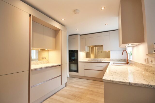 Handleless Matte Kitchen In Cashmere