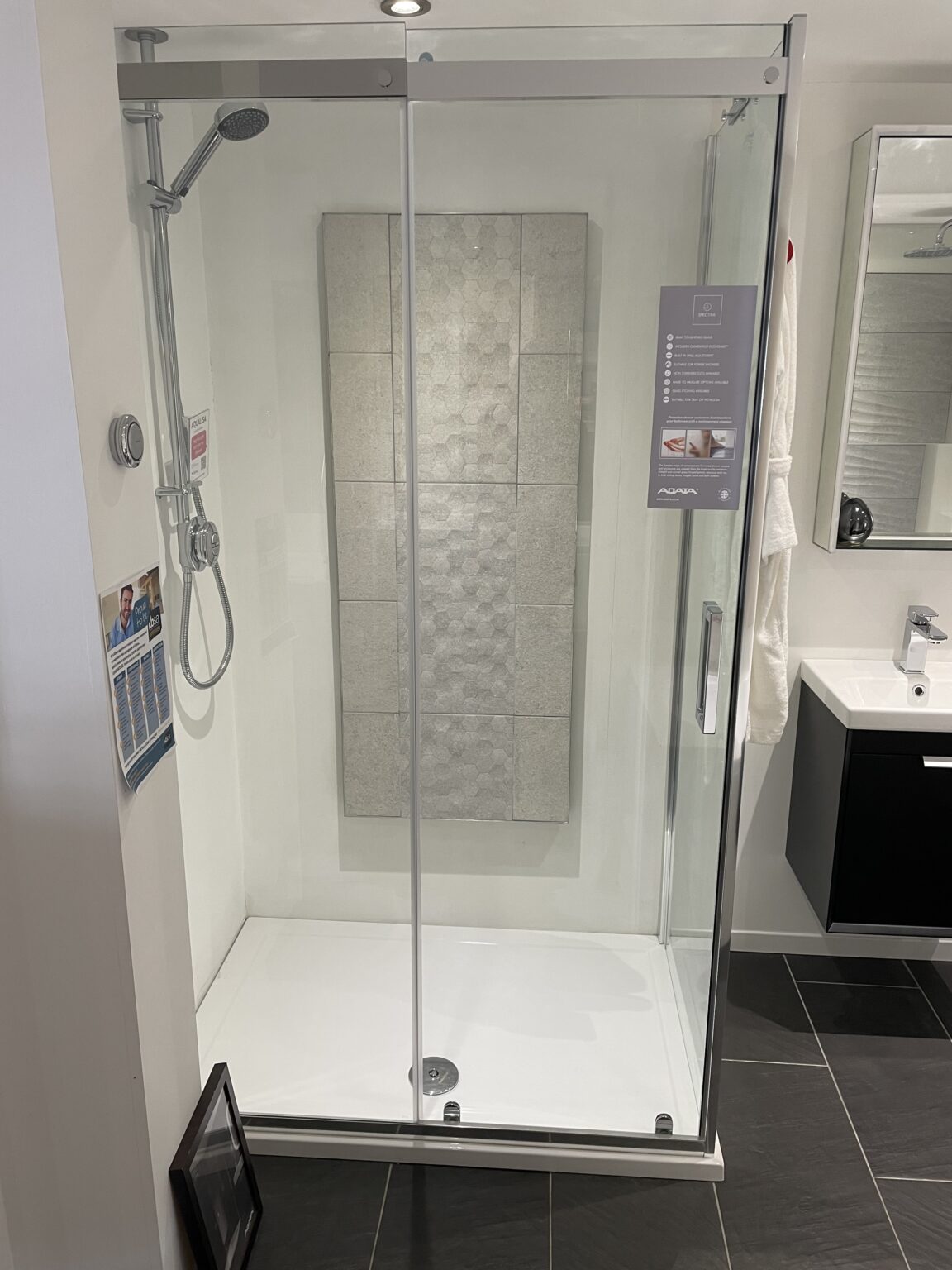 7. Aqata 1200 x 800 LH corner sliding door enclosure