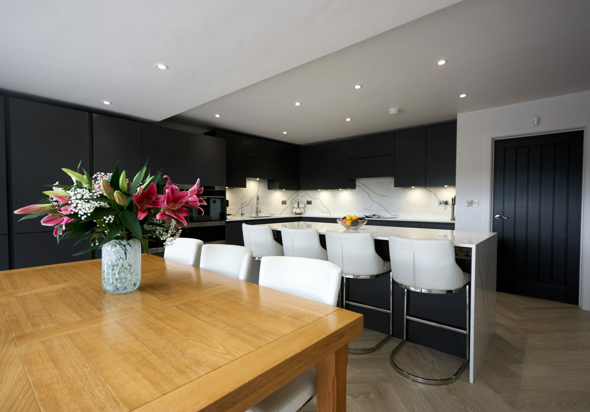 Stunning Modern Kitchen